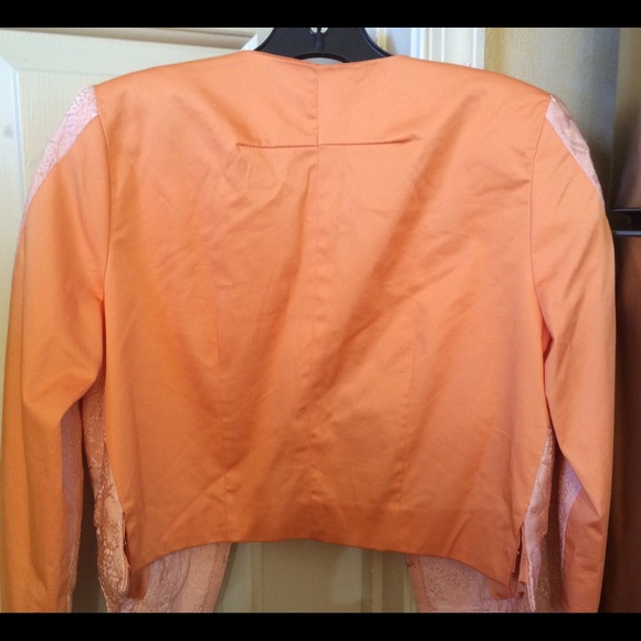H&M Cropped Orange Blazer with Lace Detail - Picture 4 of 4